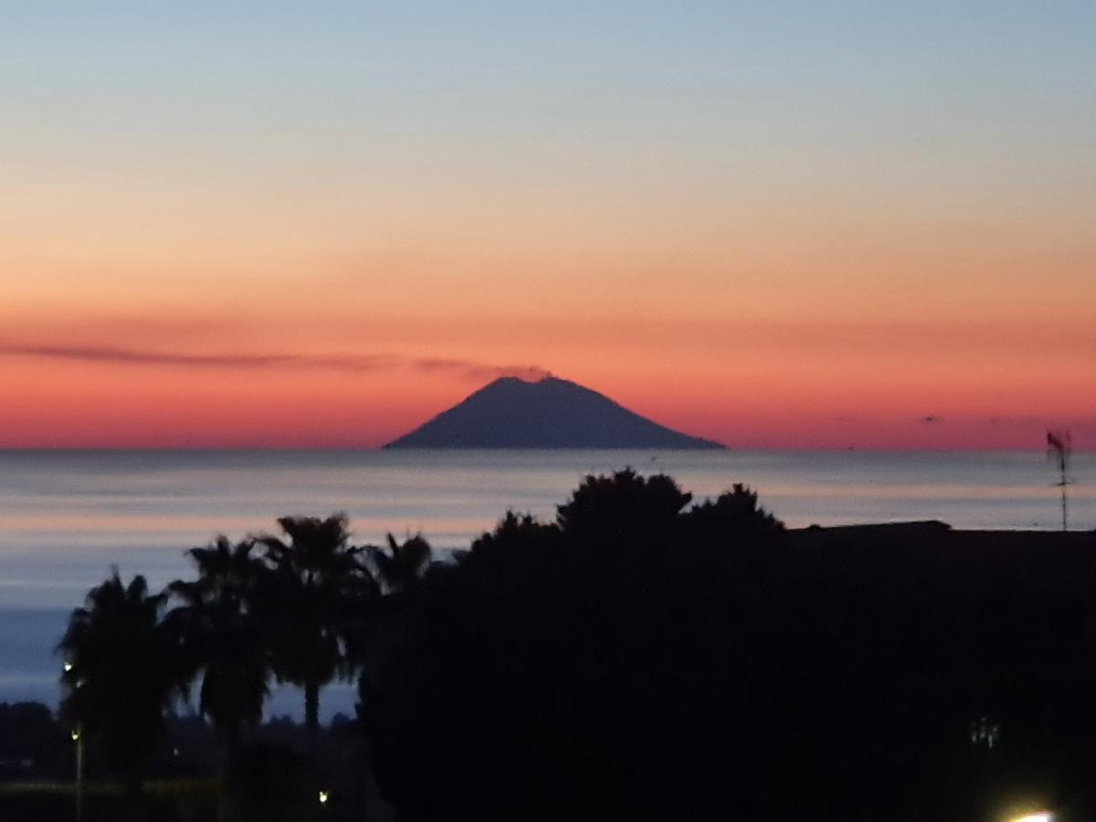 Laura Casa Vacanze Capo Vaticano Exteriör bild