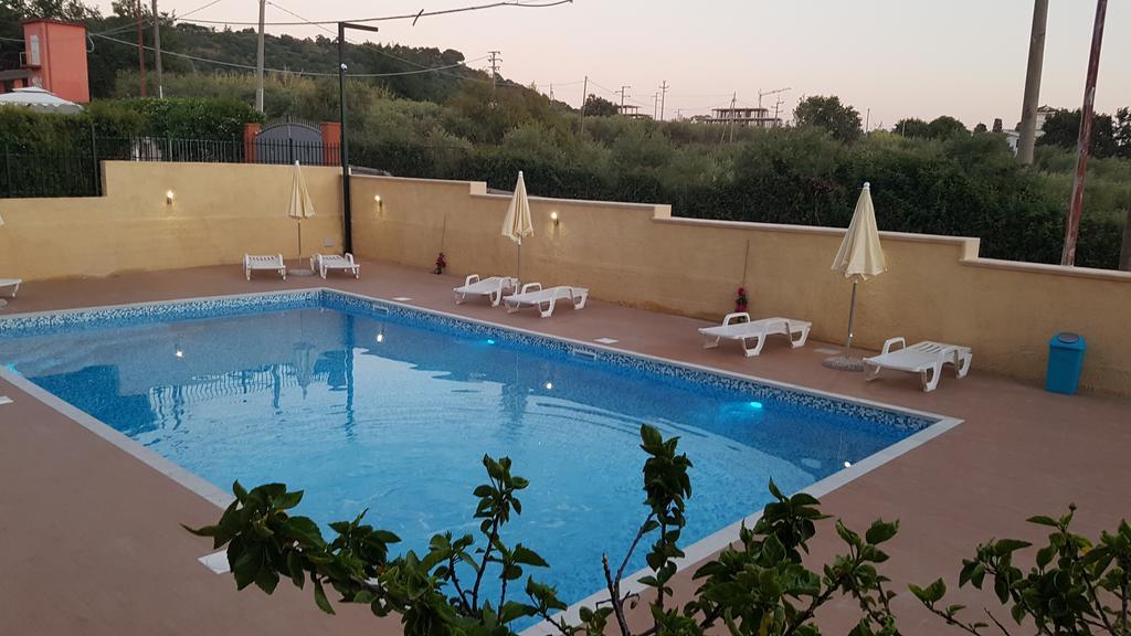 Laura Casa Vacanze Capo Vaticano Exteriör bild